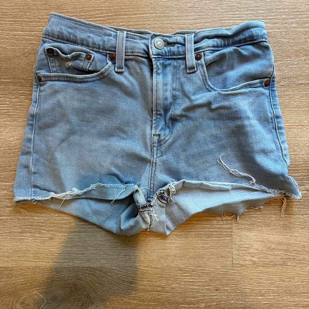 Levi’s high rise shorts